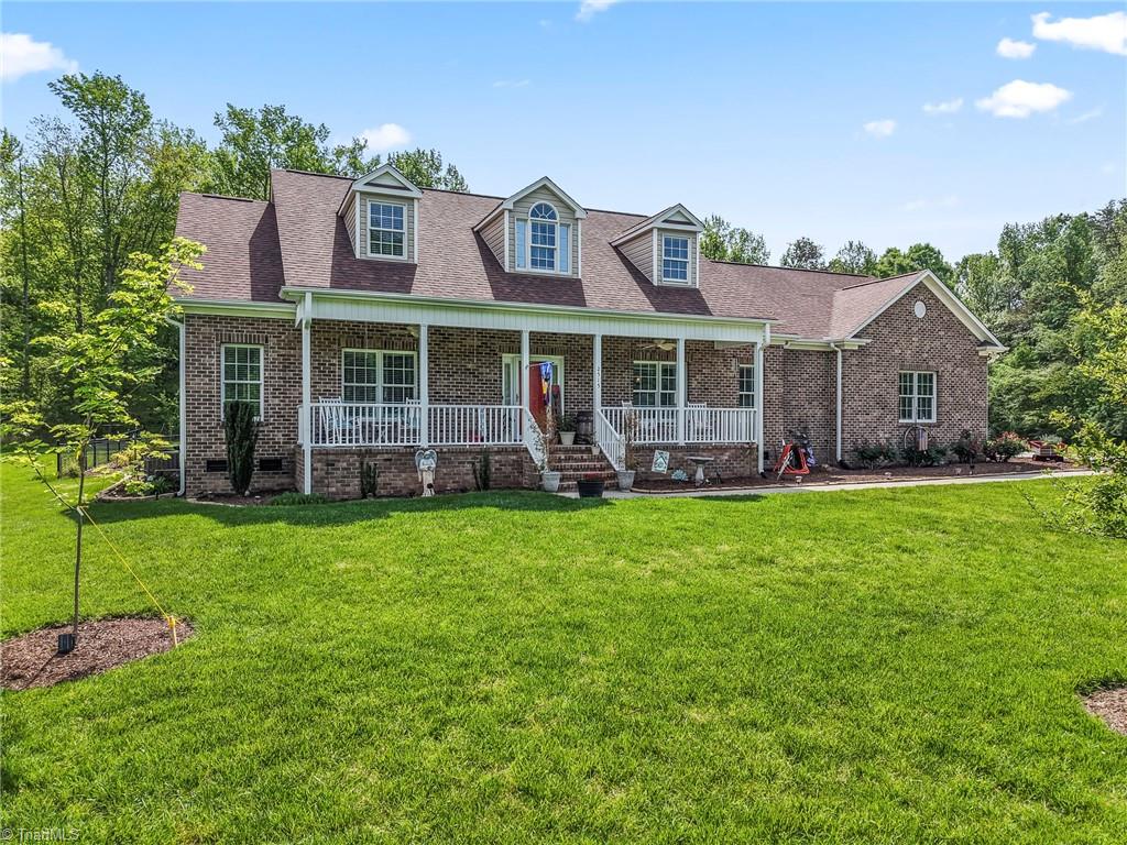 2515 Woodlyn Way, Greensboro, North Carolina image 2
