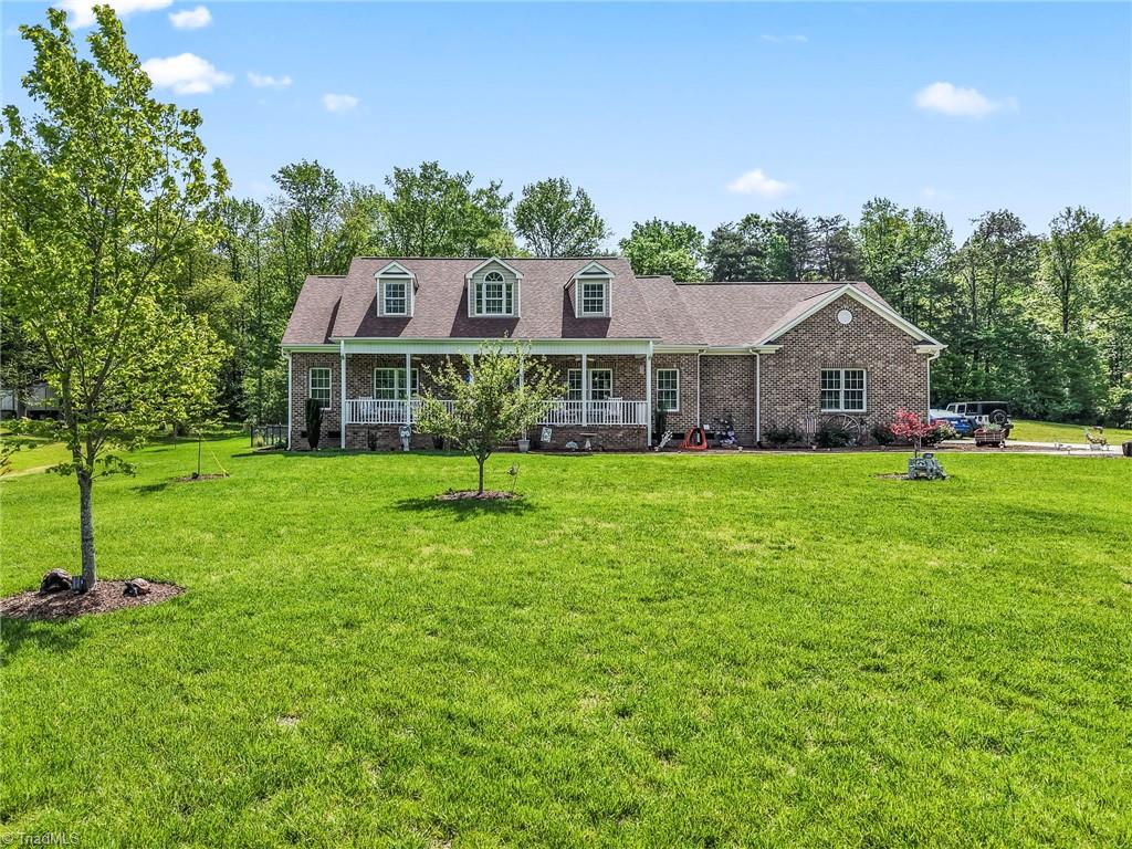 2515 Woodlyn Way, Greensboro, North Carolina image 3