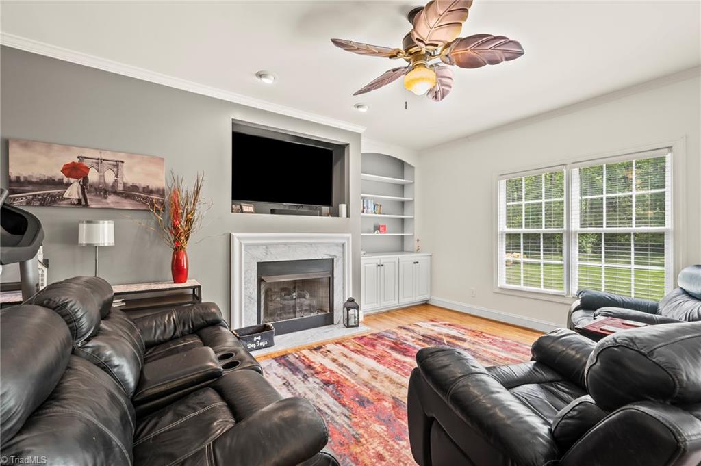 2515 Woodlyn Way, Greensboro, North Carolina image 23