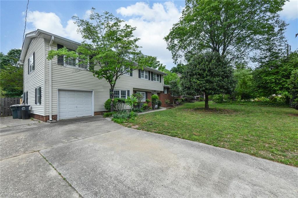819 Montpelier Drive, Greensboro, North Carolina image 3