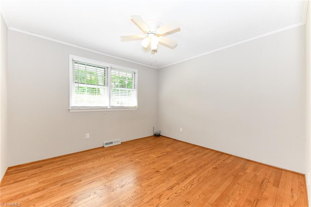 819 Montpelier Drive, Greensboro, North Carolina image 23