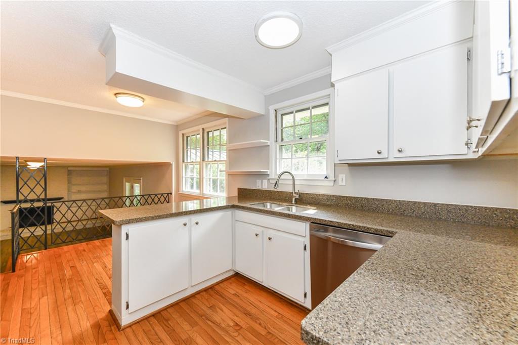 819 Montpelier Drive, Greensboro, North Carolina image 12
