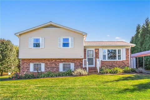 A home in Mount Airy