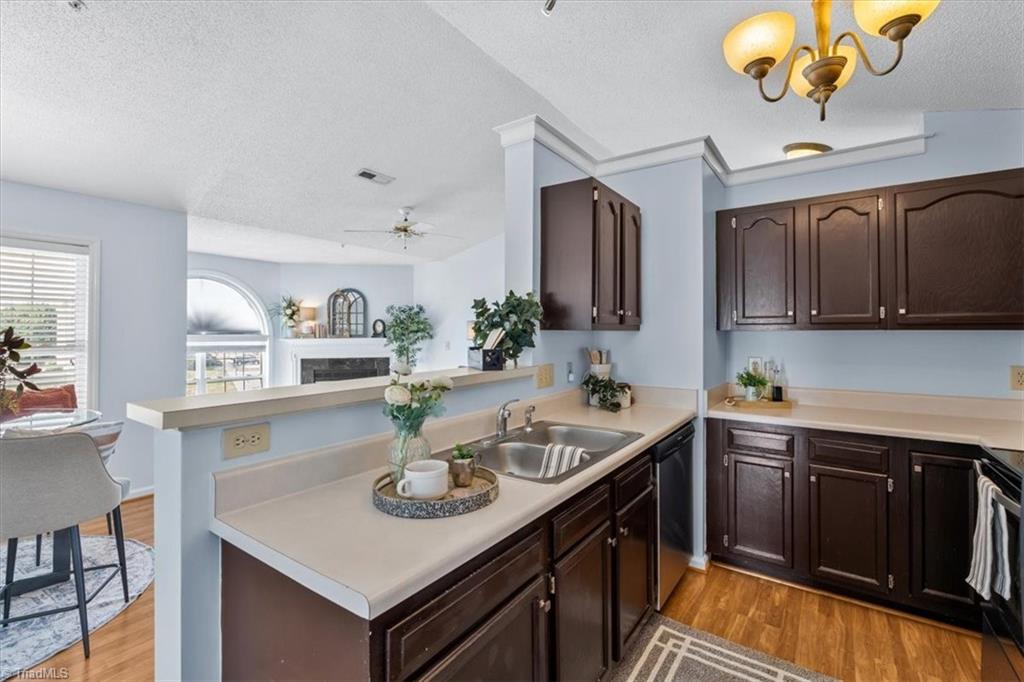 5008 Lawndale Drive #K, Greensboro, North Carolina image 12