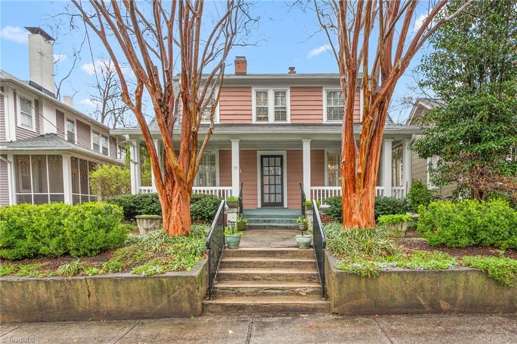 Photo of 315 E Hendrix Street, Greensboro, NC 27401 (MLS # 1210111)