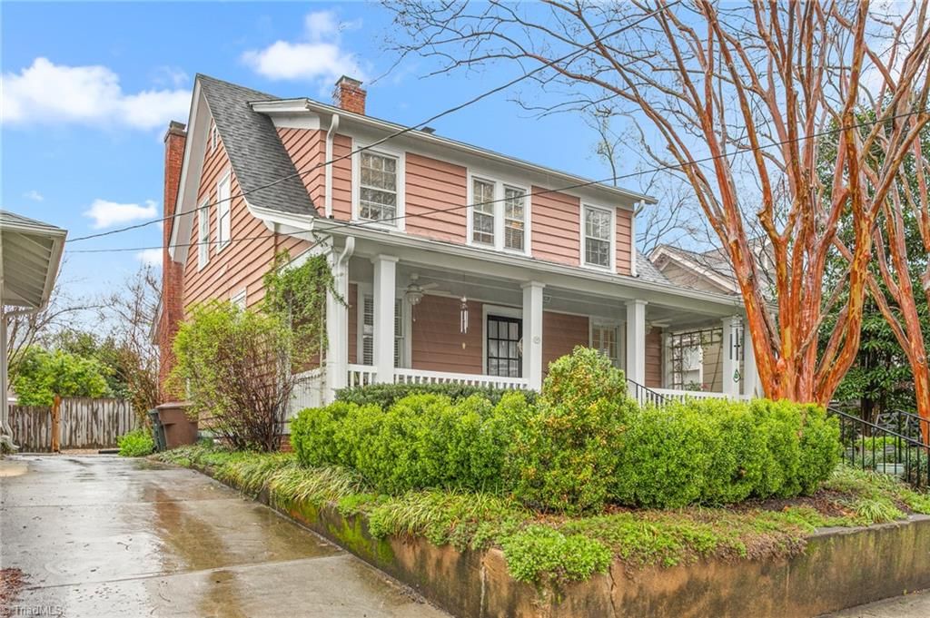 Photo of 315 E Hendrix Street, Greensboro, NC 27401 (MLS # 1210111)