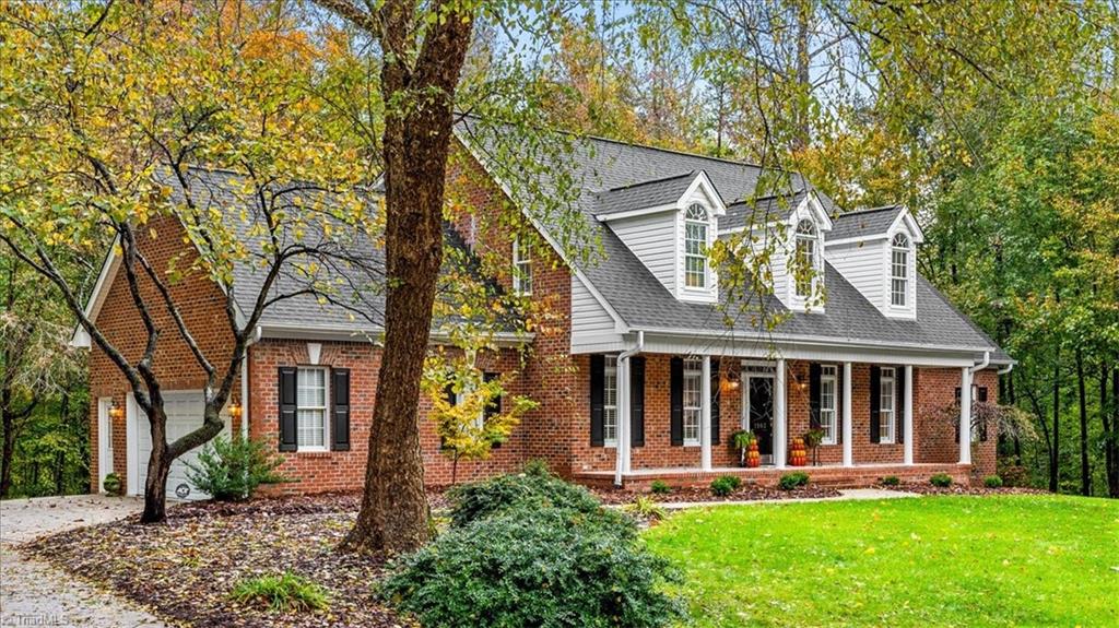 1903 Ridge Oaks Court