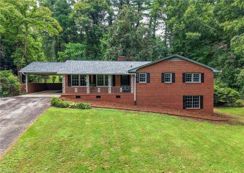 Homes For Sale - 141 Elm Street<br/> Mocksville, NC 27028