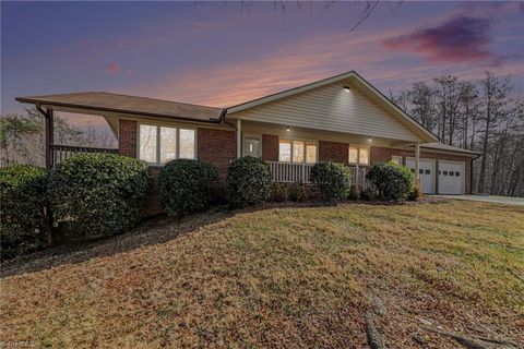 Homes For Sale - 4037 Flat Shoals Road<br/> Germanton, NC 27019