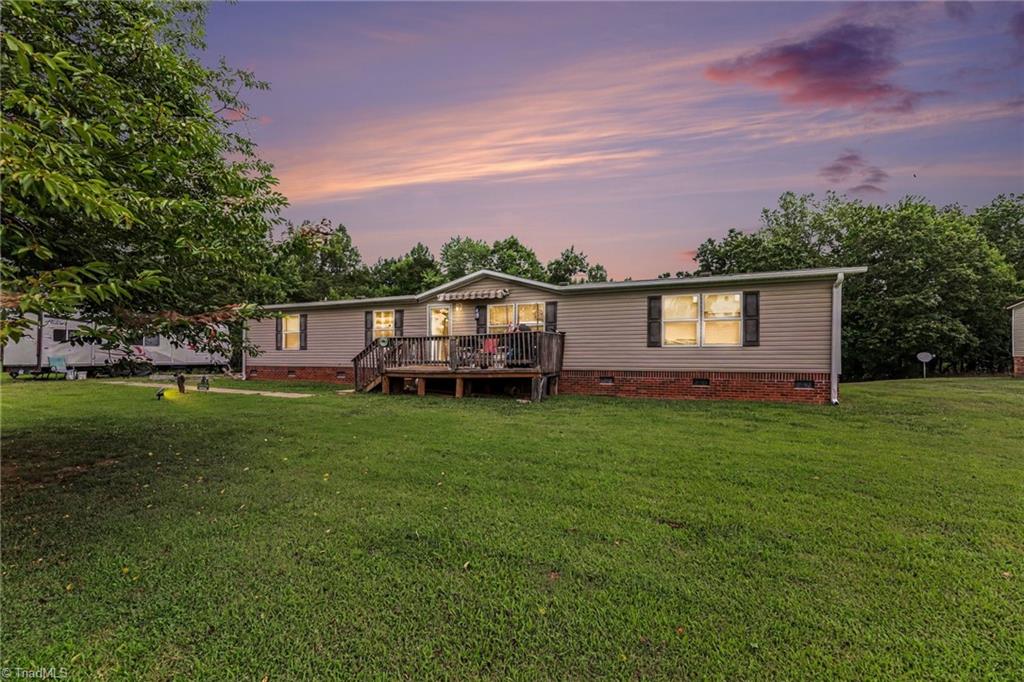 1679 Flat Shoals Road, King, NC, 27021