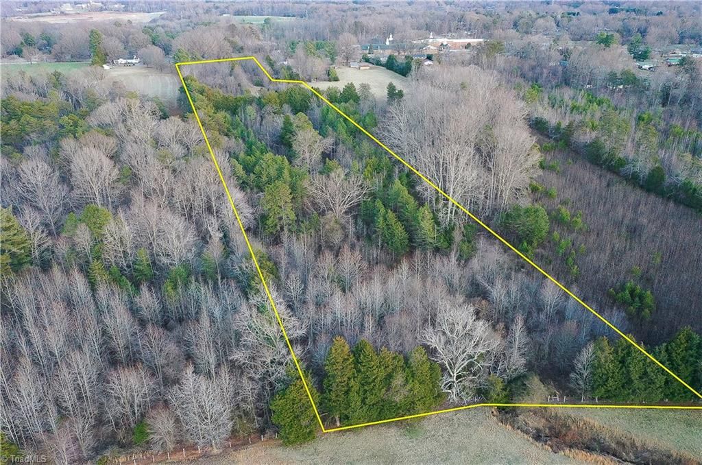 Photo of 3180 Williston Road, Walkertown, NC 27051 (MLS # 1207771)