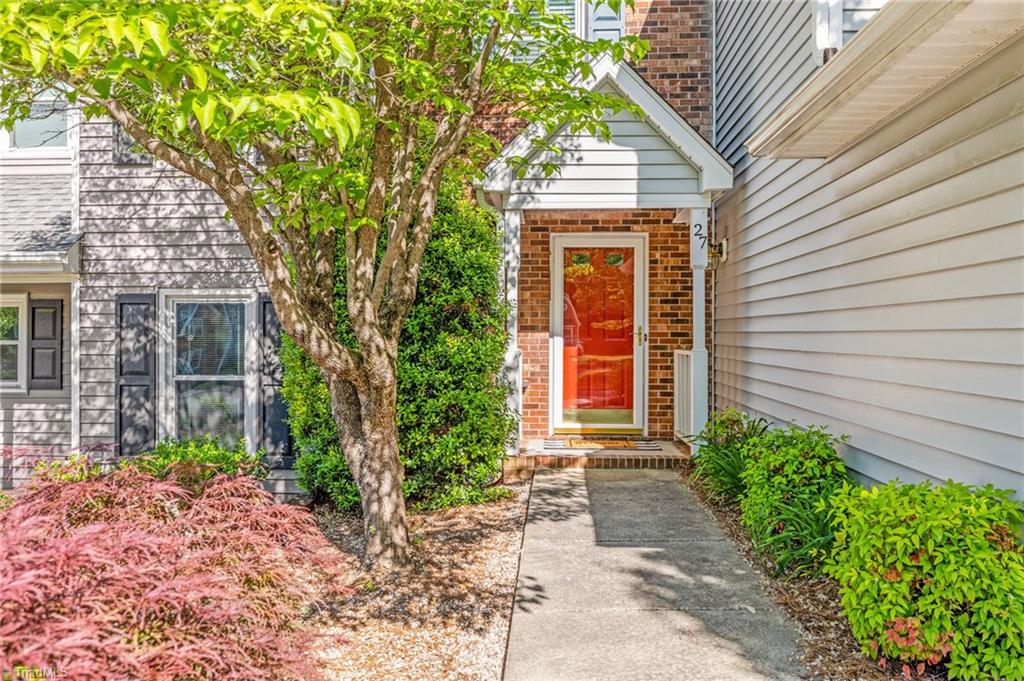 27 Cedar Knoll Drive, Greensboro, North Carolina image 4