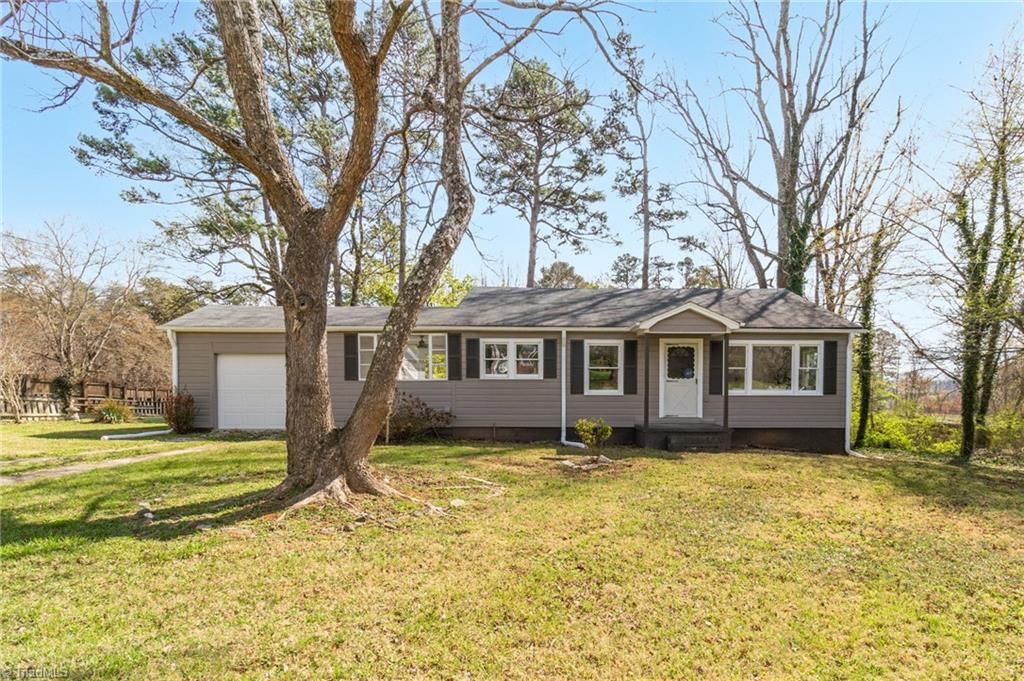 Photo of 108 Pebble Trail, Dobson, NC 27017 (MLS # 1213039)