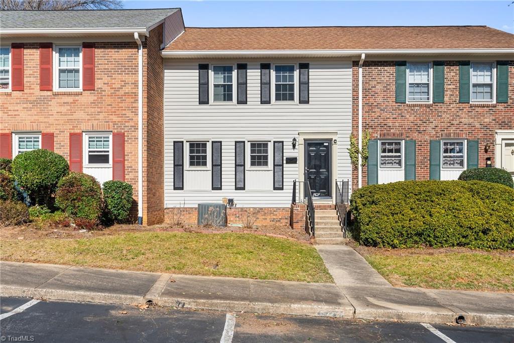 3217 Regents Park Lane #C, Greensboro, North Carolina image 1