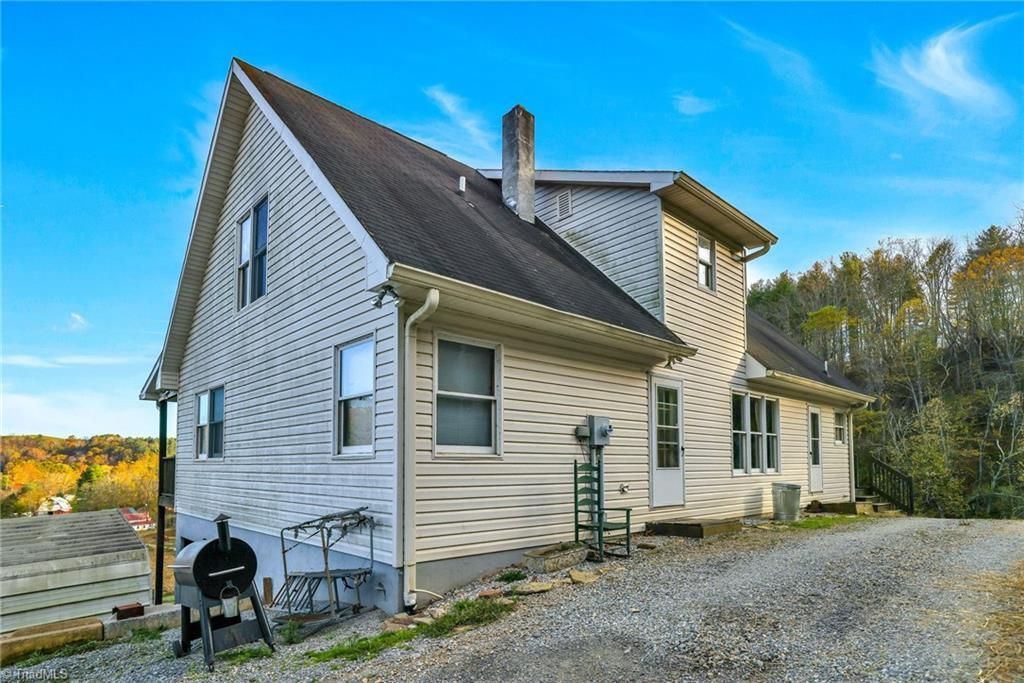 Photo of 886 Jefferson Highway, Mouth of Wilson, VA 24363 (MLS # 1200235)