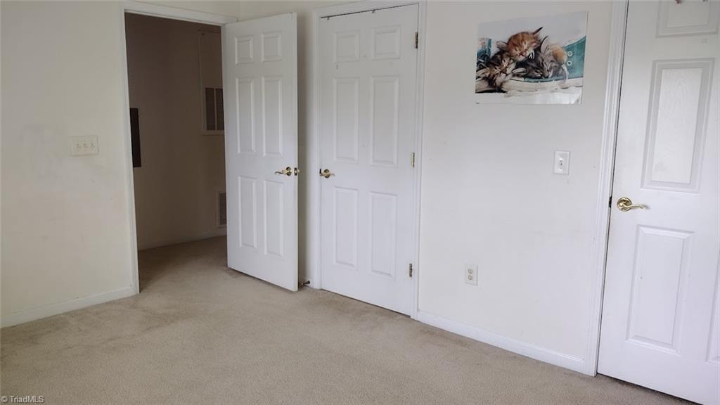 3724 Spanish Peak Drive #2B, High Point, North Carolina image 33