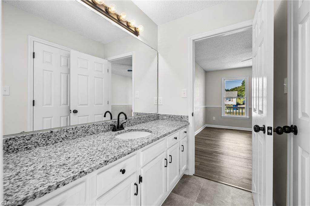 814 N Greenbriar Street, Liberty, North Carolina image 11