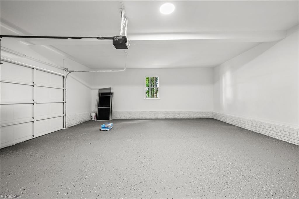 814 N Greenbriar Street, Liberty, North Carolina image 25