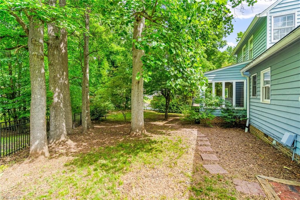 318 Fieldstone Drive, Burlington, North Carolina image 34