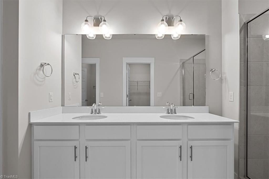 Photo 31 of 46 of 5136 Whaitley Lane townhome