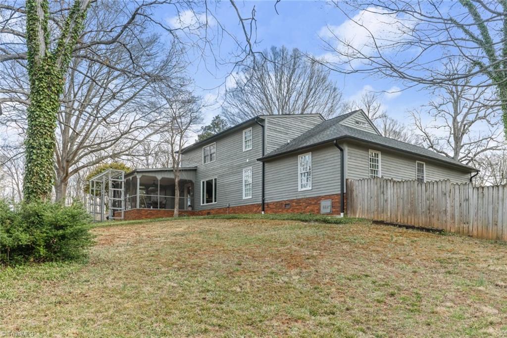 Winston-Salem, North Carolina 27106, United States, 4 Bedrooms Bedrooms, ,2 BathroomsBathrooms,Residential,Coming Soon,95172