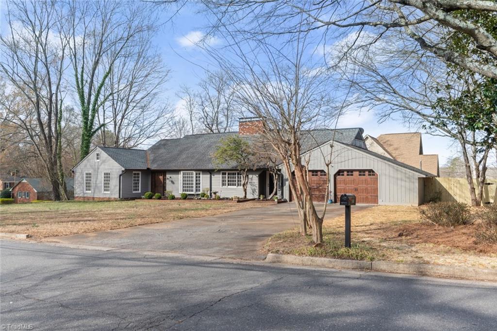 Winston-Salem, North Carolina 27106, United States, 4 Bedrooms Bedrooms, ,2 BathroomsBathrooms,Residential,Coming Soon,95172