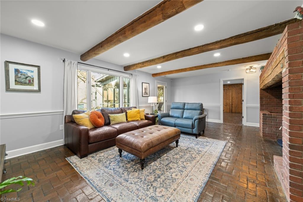 Winston-Salem, North Carolina 27106, United States, 4 Bedrooms Bedrooms, ,2 BathroomsBathrooms,Residential,Coming Soon,95172