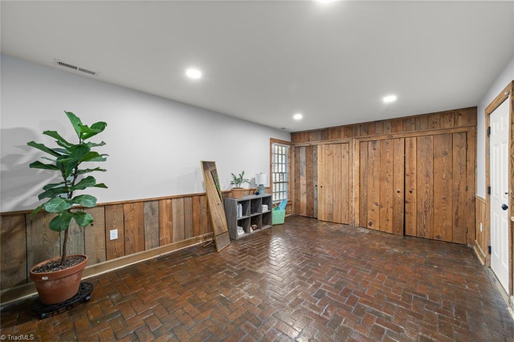 Winston-Salem, North Carolina 27106, United States, 4 Bedrooms Bedrooms, ,2 BathroomsBathrooms,Residential,Coming Soon,95172