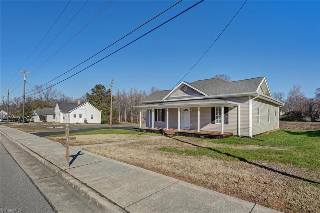 1015 N Scales Street, Reidsville, North Carolina image 1