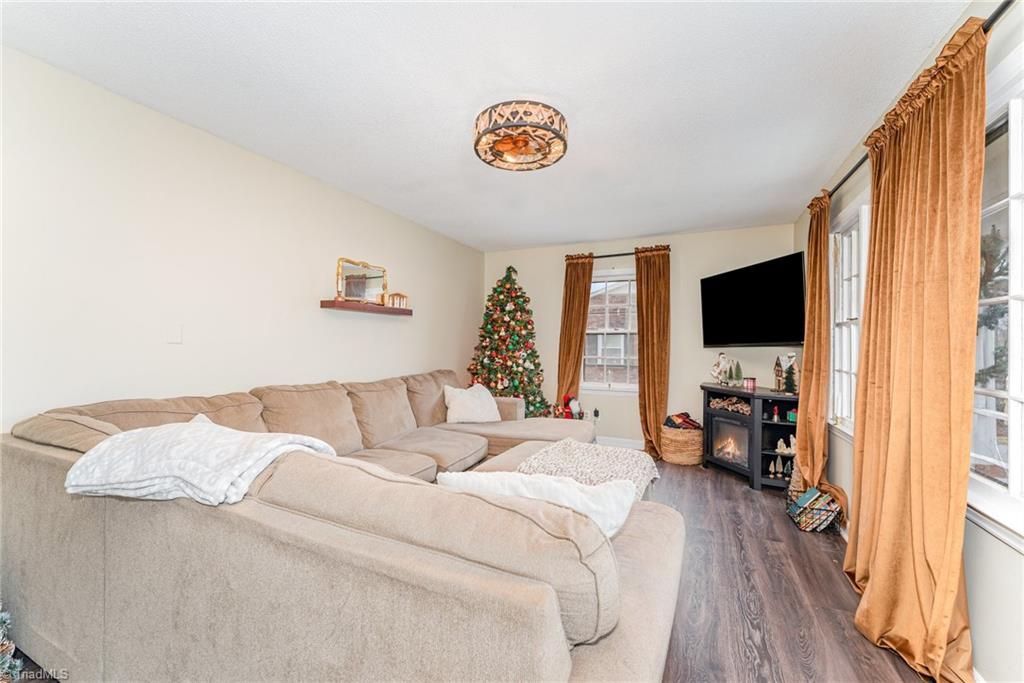 Photo of 713 Lake Drive, Kernersville, NC 27284 (MLS # 1204474)