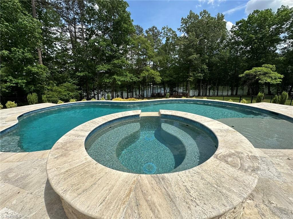 408 Emerald Bay Drive, Salisbury, North Carolina image 1
