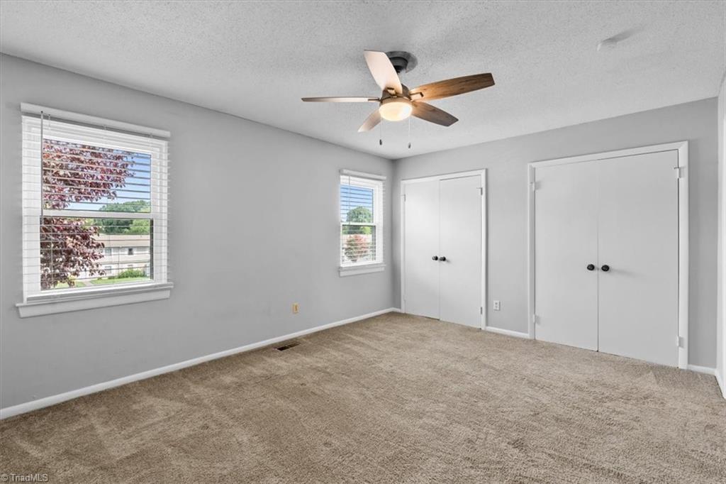 Greensboro, North Carolina 27409, United States, 2 Bedrooms Bedrooms, ,3 BathroomsBathrooms,Residential,Active,176884