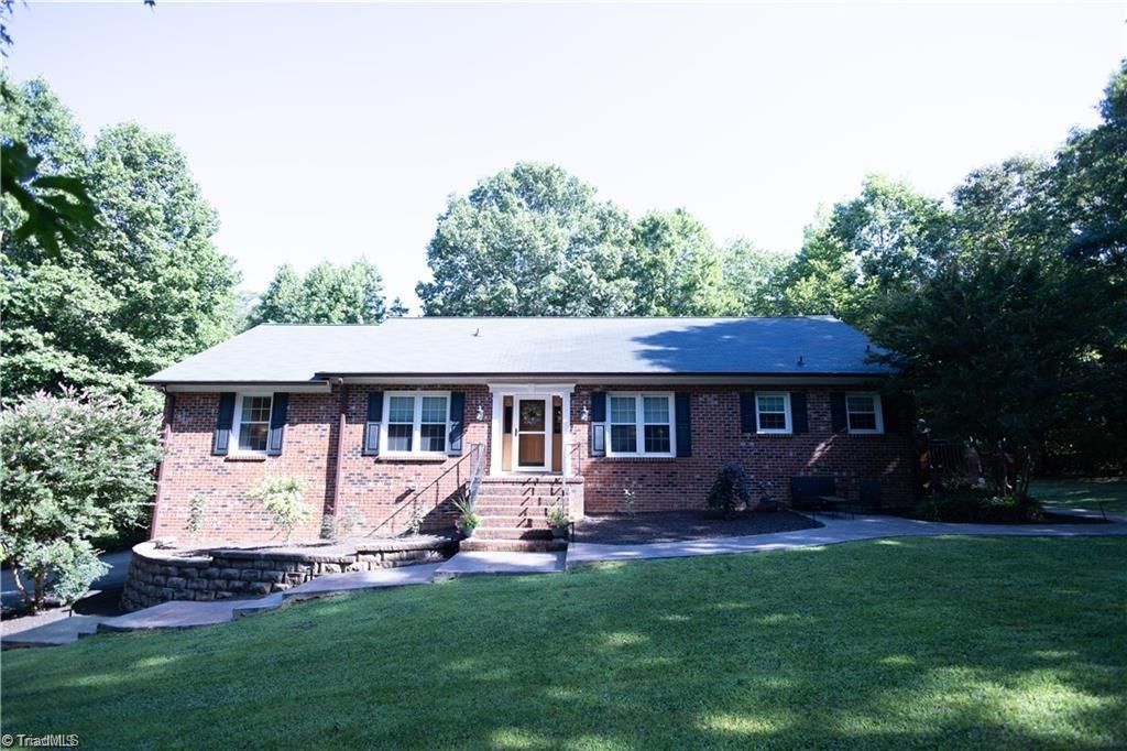 Photo of 6779 Brookbank Road, Summerfield, NC 27358 (MLS # 1203203)