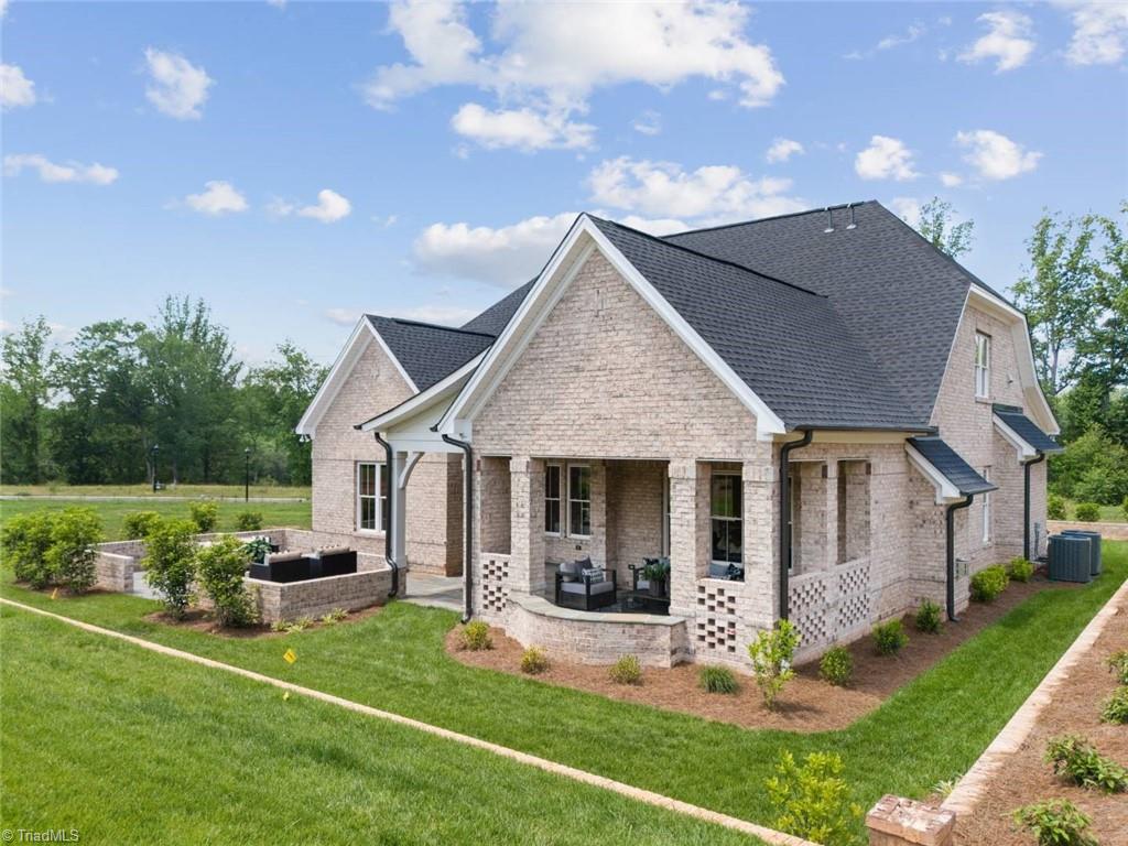 Winston-Salem, North Carolina 27106, United States, 4 Bedrooms Bedrooms, ,3 BathroomsBathrooms,Residential,Active,88650