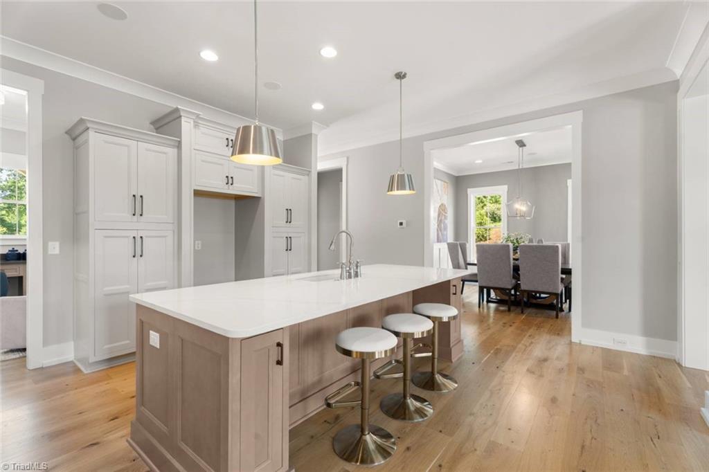 Winston-Salem, North Carolina 27106, United States, 4 Bedrooms Bedrooms, ,3 BathroomsBathrooms,Residential,Active,88650