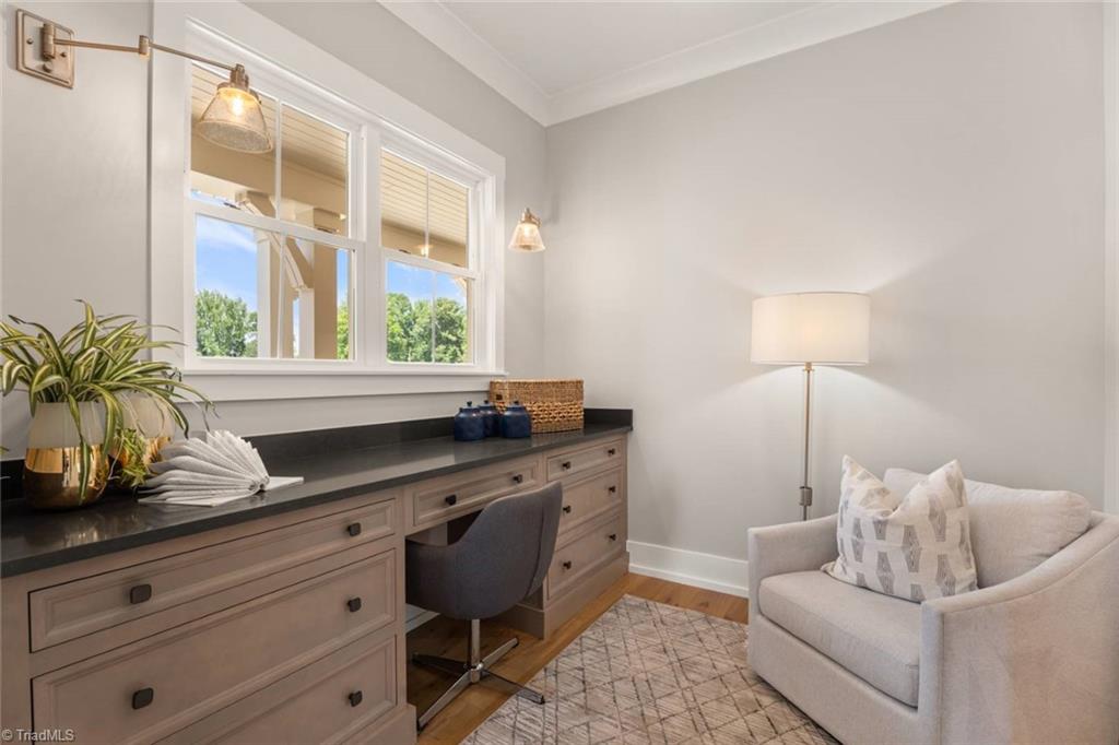 Winston-Salem, North Carolina 27106, United States, 4 Bedrooms Bedrooms, ,3 BathroomsBathrooms,Residential,Active,88650