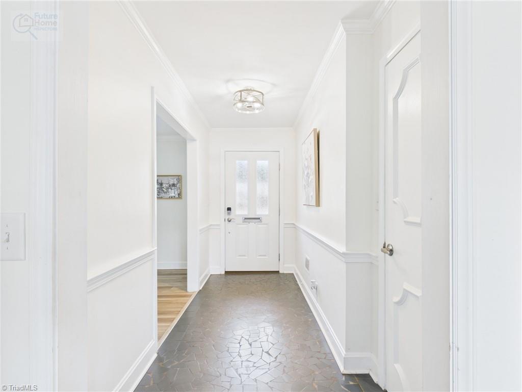 2554 Greenwich Road