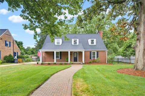 Homes For Sale - 505 Salisbury Street<br/> Kernersville, NC 27284