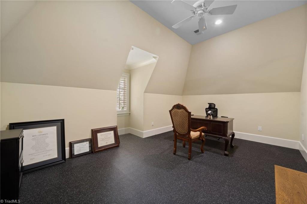 3105 Wynnewood Drive, Greensboro, North Carolina image 46