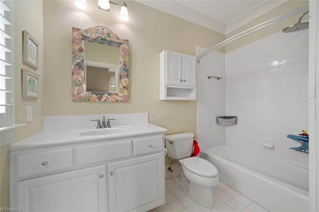 3105 Wynnewood Drive, Greensboro, North Carolina image 41