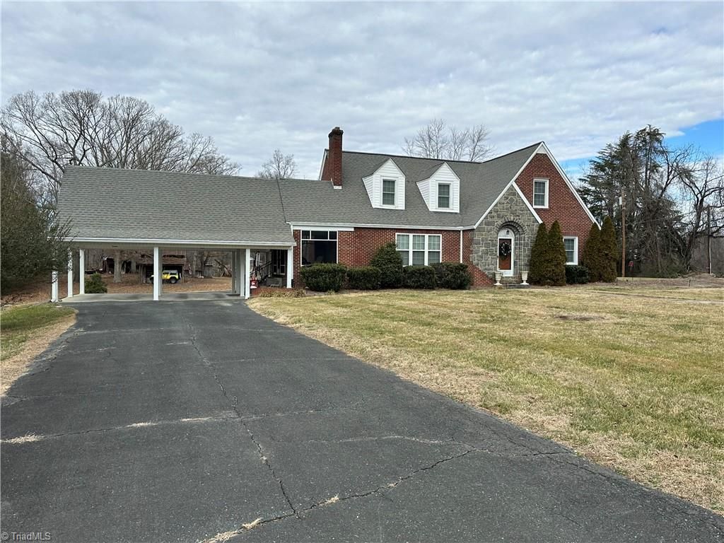 Photo of 1919 Westfield Road, Mount Airy, NC 27030 (MLS # 1206961)