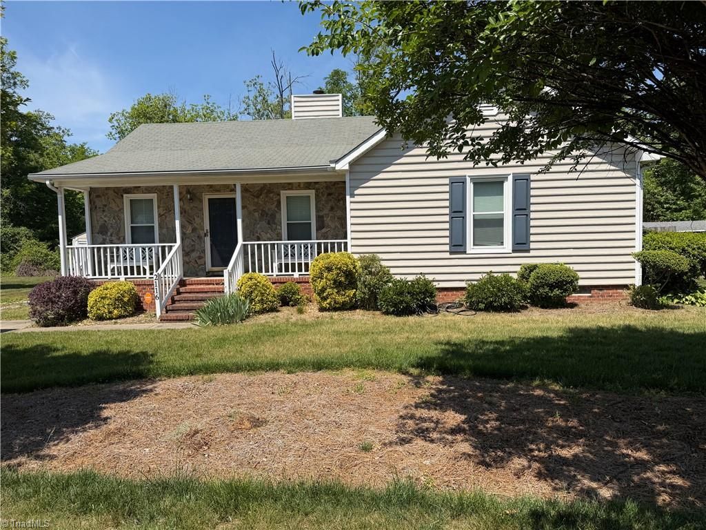 Photo of 2116 Tealwood Drive, Greensboro, NC 27407 (MLS # 1218568)