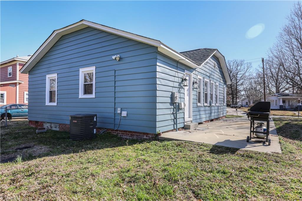 1103 Forrest Street, High Point, North Carolina image 32