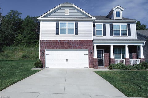 Homes For Sale - 2630 Titan Village Court<br/> Forsyth County, Clemmons, NC 27103