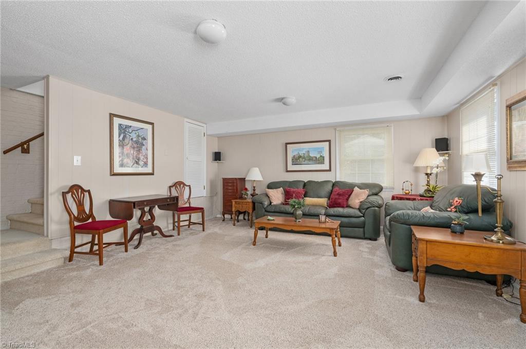 2006 Tennyson Drive, Greensboro, North Carolina image 28