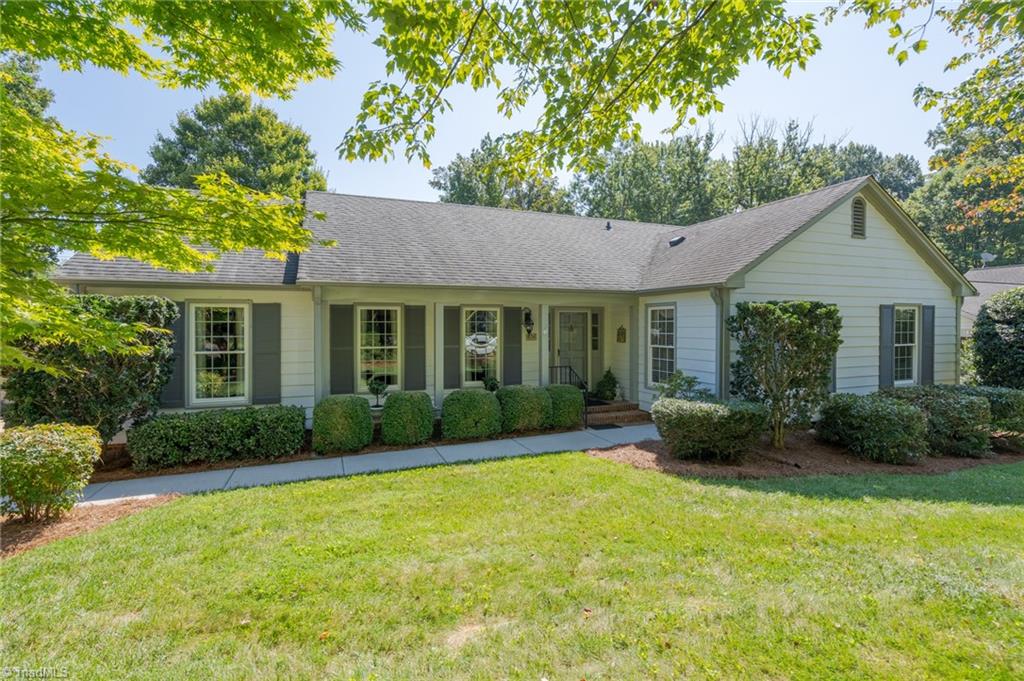 2006 Tennyson Drive, Greensboro, North Carolina image 2