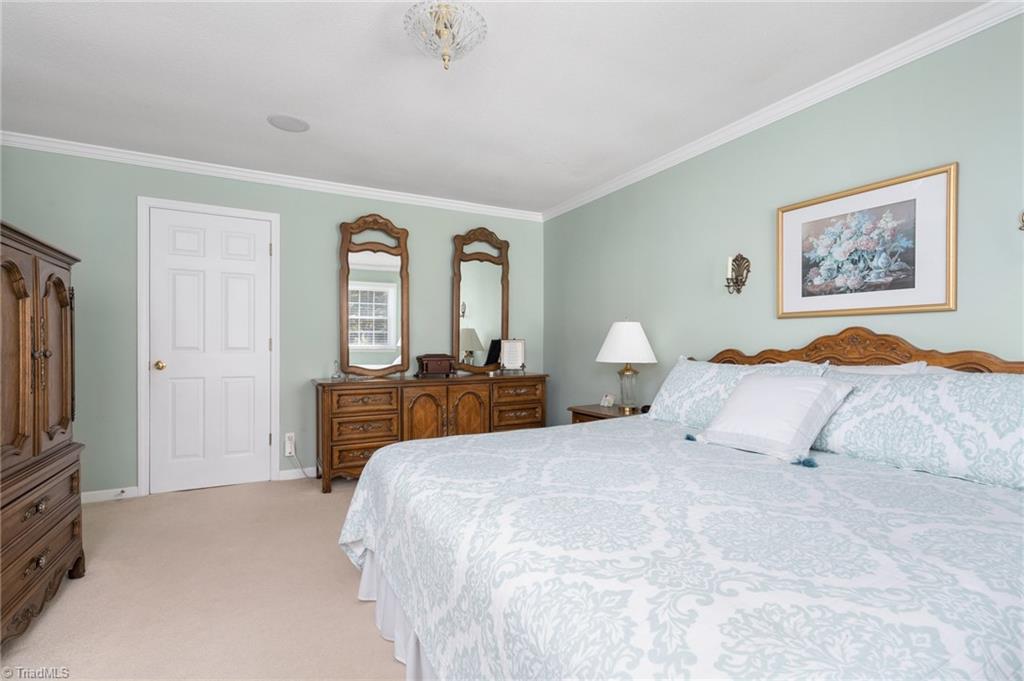 2006 Tennyson Drive, Greensboro, North Carolina image 8