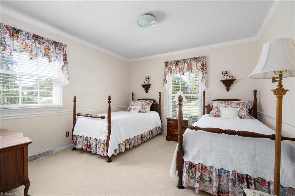 2006 Tennyson Drive, Greensboro, North Carolina image 15