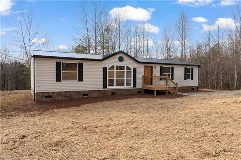 Mobile Home For Sale - 291 Francis Gillian Lane<br/> Jonesville, NC 28642