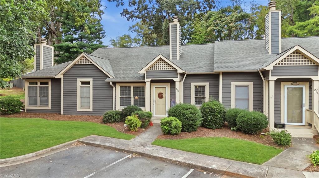 Photo of 210 Tabor View Lane, Winston-Salem, NC 27106 (MLS # 1236016)